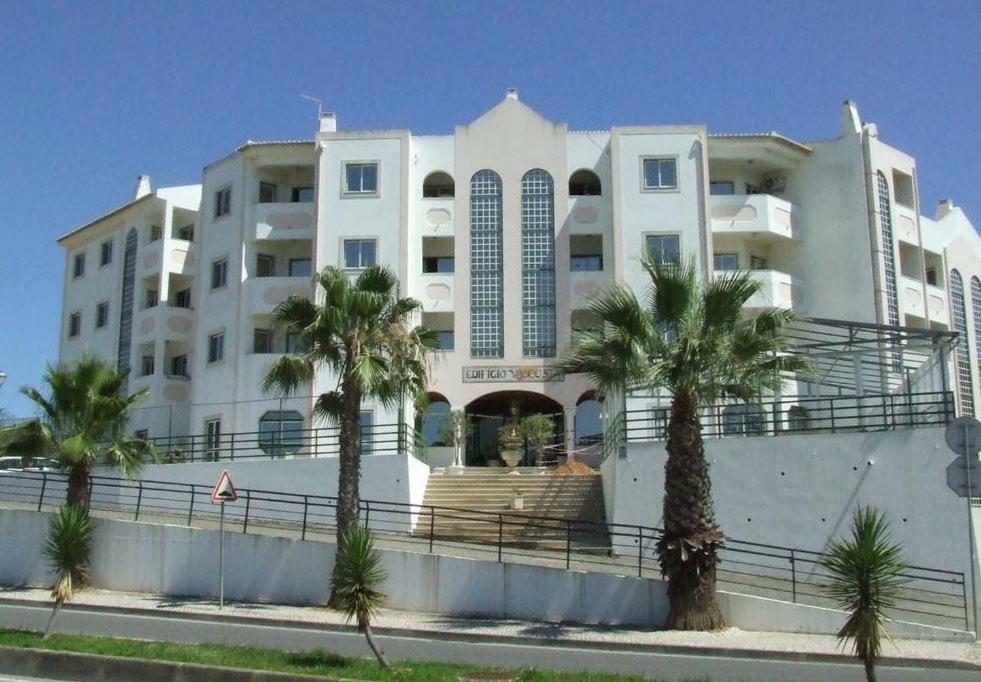 Vau Sea View, T2 Apartment, Close To Beach,Ideal For Families Portimao Bagian luar foto