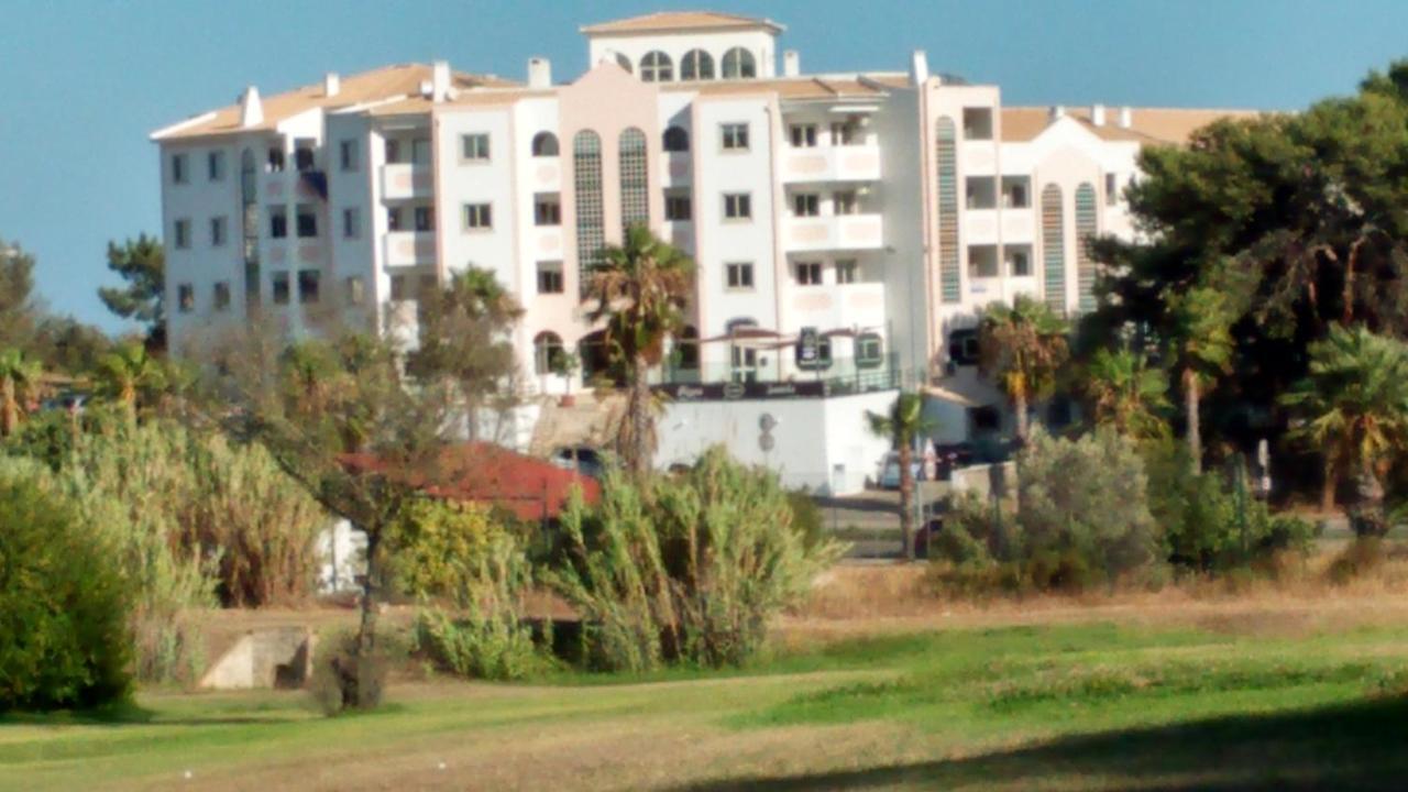 Vau Sea View, T2 Apartment, Close To Beach,Ideal For Families Portimao Bagian luar foto