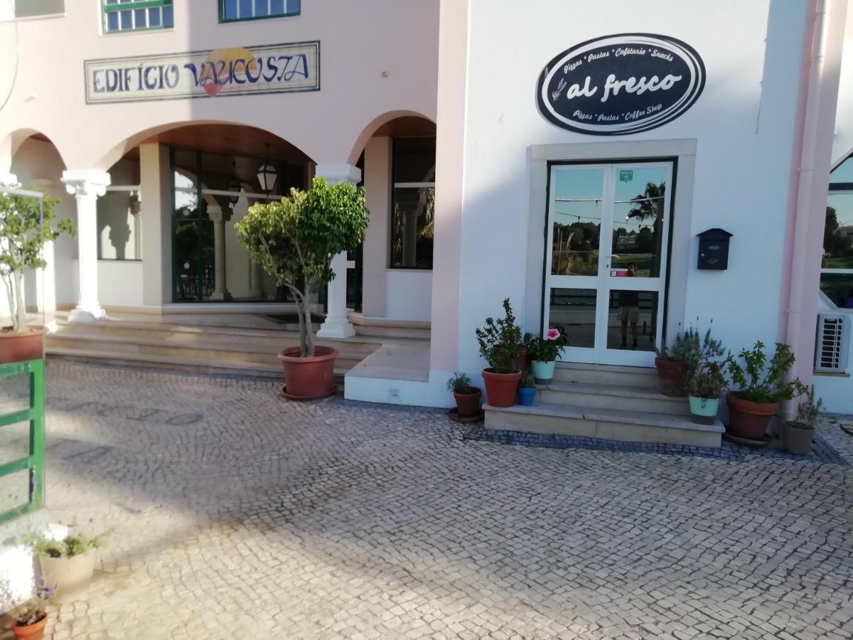 Vau Sea View, T2 Apartment, Close To Beach,Ideal For Families Portimao Bagian luar foto