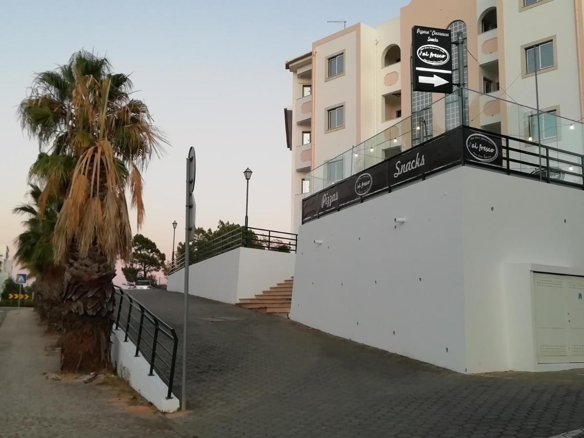 Vau Sea View, T2 Apartment, Close To Beach,Ideal For Families Portimao Bagian luar foto