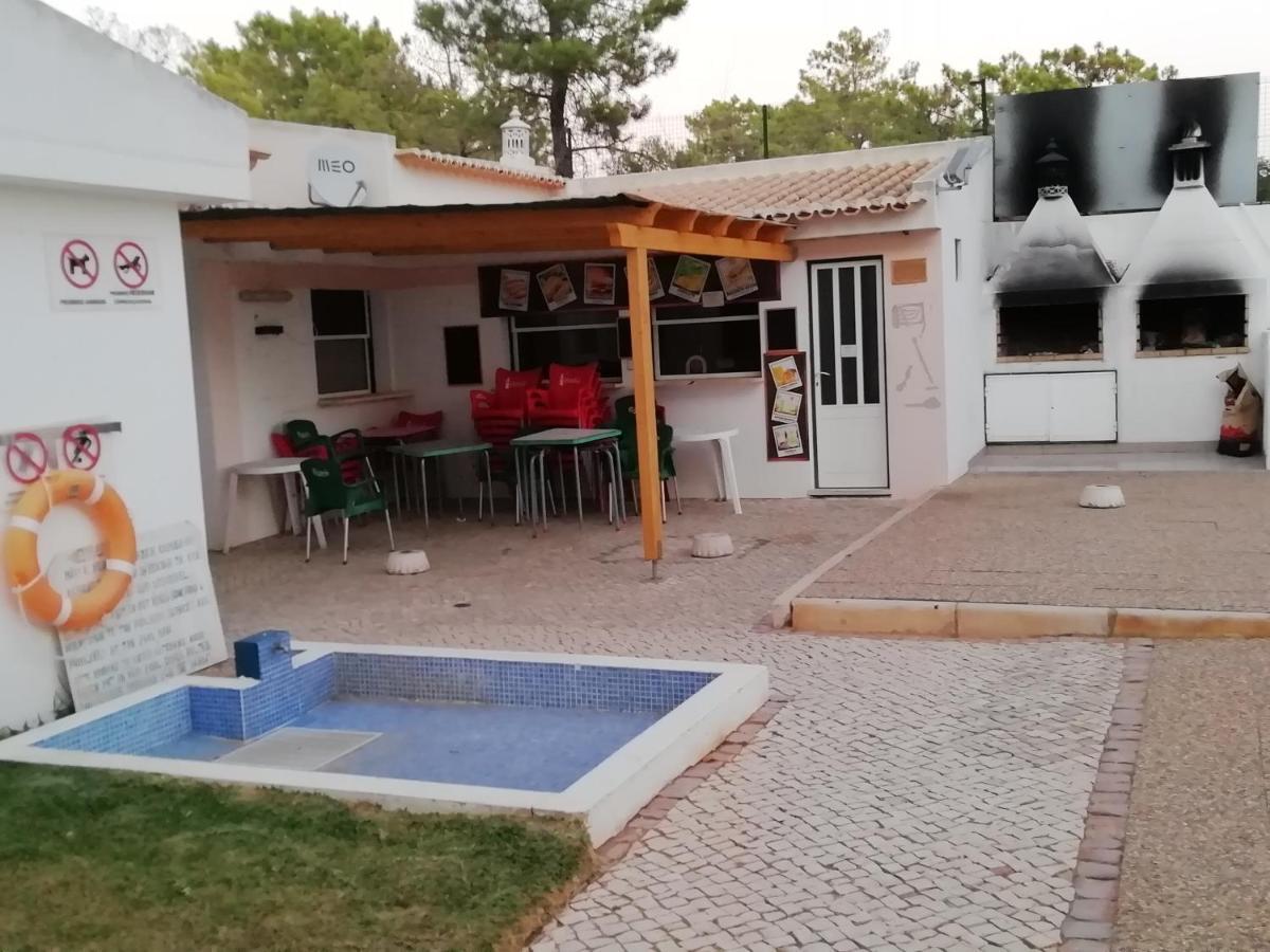 Vau Sea View, T2 Apartment, Close To Beach,Ideal For Families Portimao Bagian luar foto