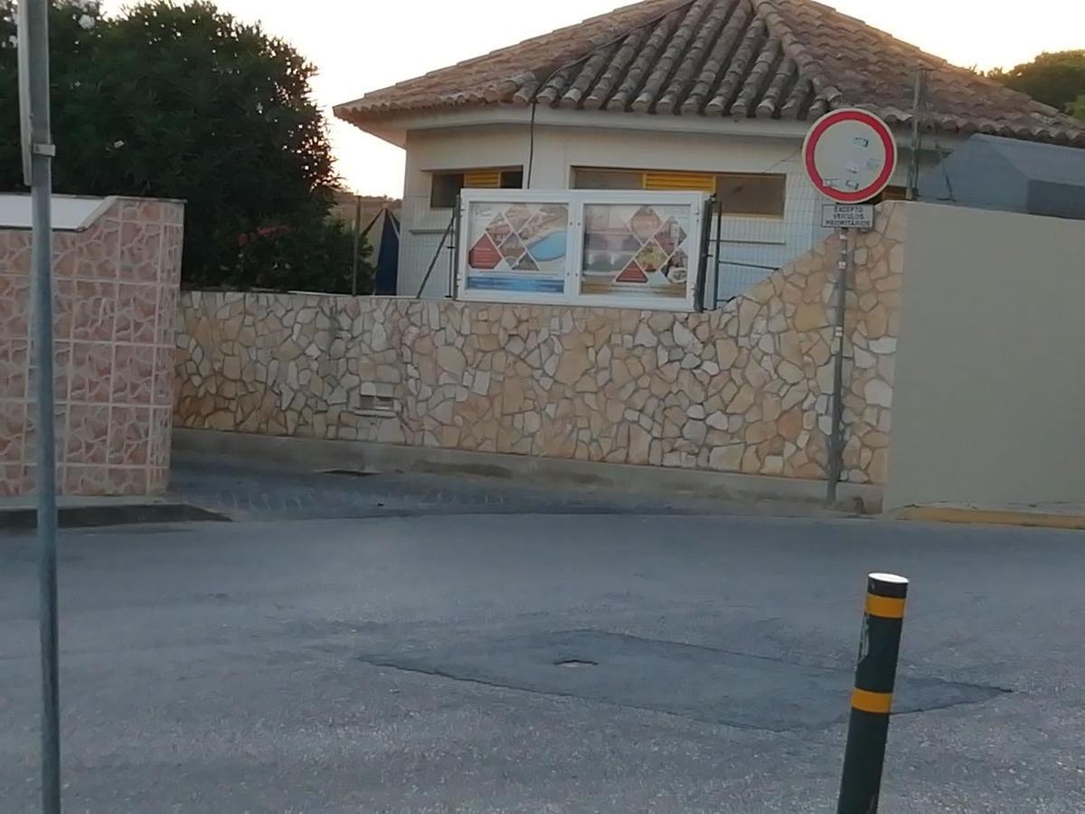 Vau Sea View, T2 Apartment, Close To Beach,Ideal For Families Portimao Bagian luar foto